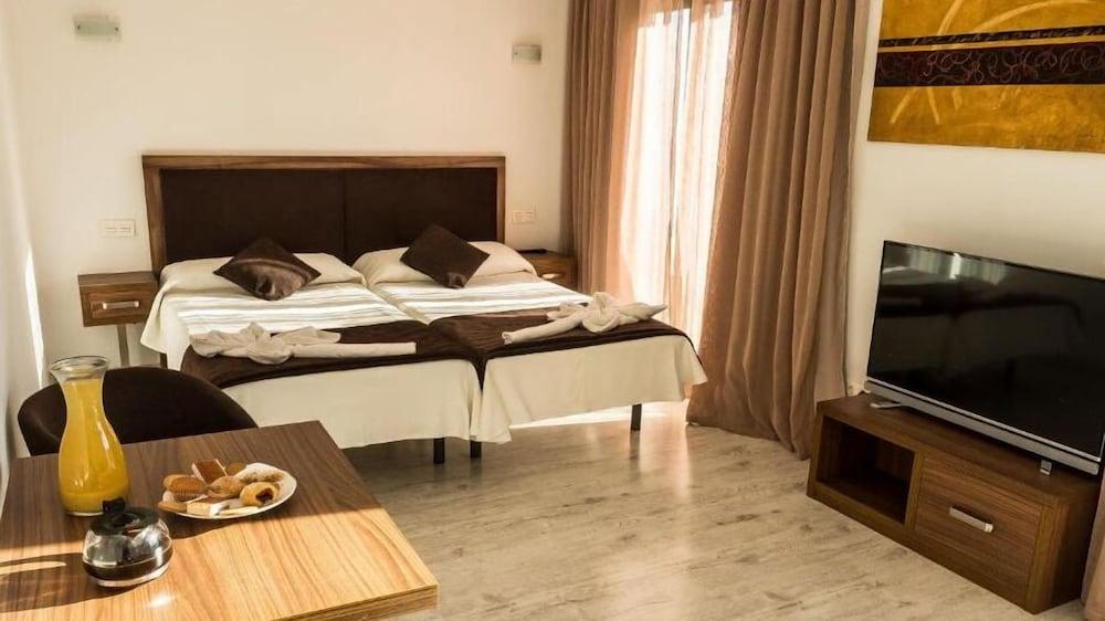 Porto Drach Aparthotel & Suites بورتو كريستو المظهر الخارجي الصورة